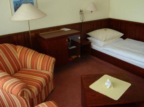 Leine Hotel 4*